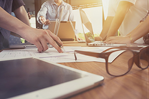 Close the loop between sales and marketing to increase lead conversion and grow revenue thumbnail